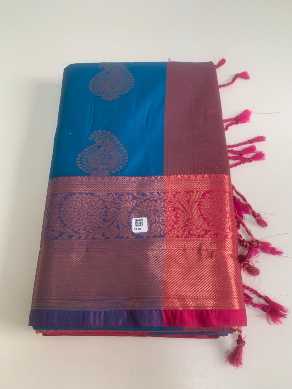 Semi silk saree with rich border and pallu. - Image 4