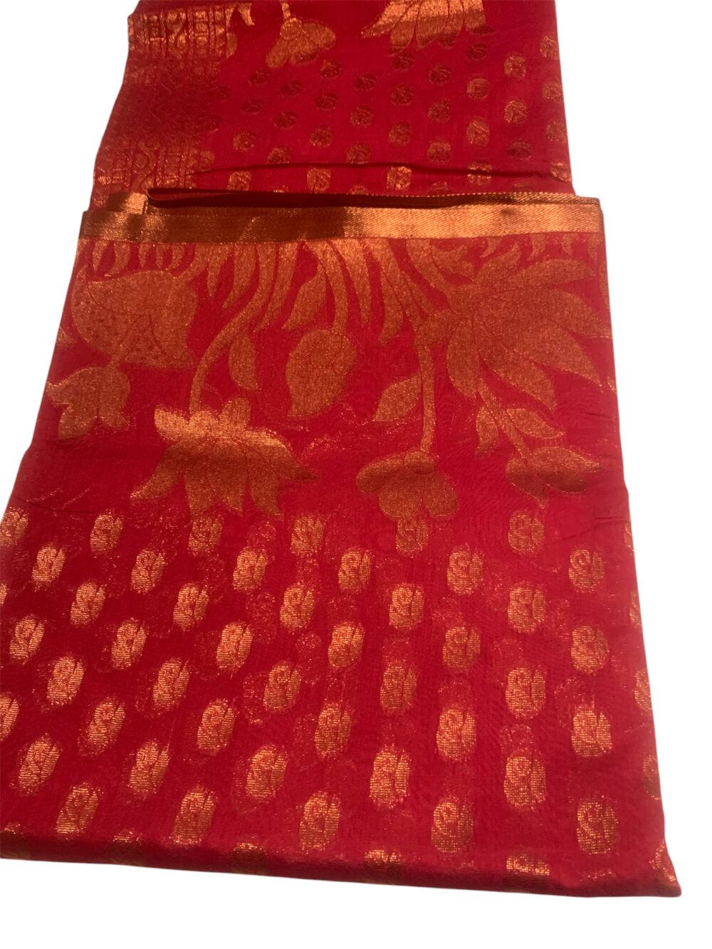 Cotton saree in red with rich copper work - Image 2