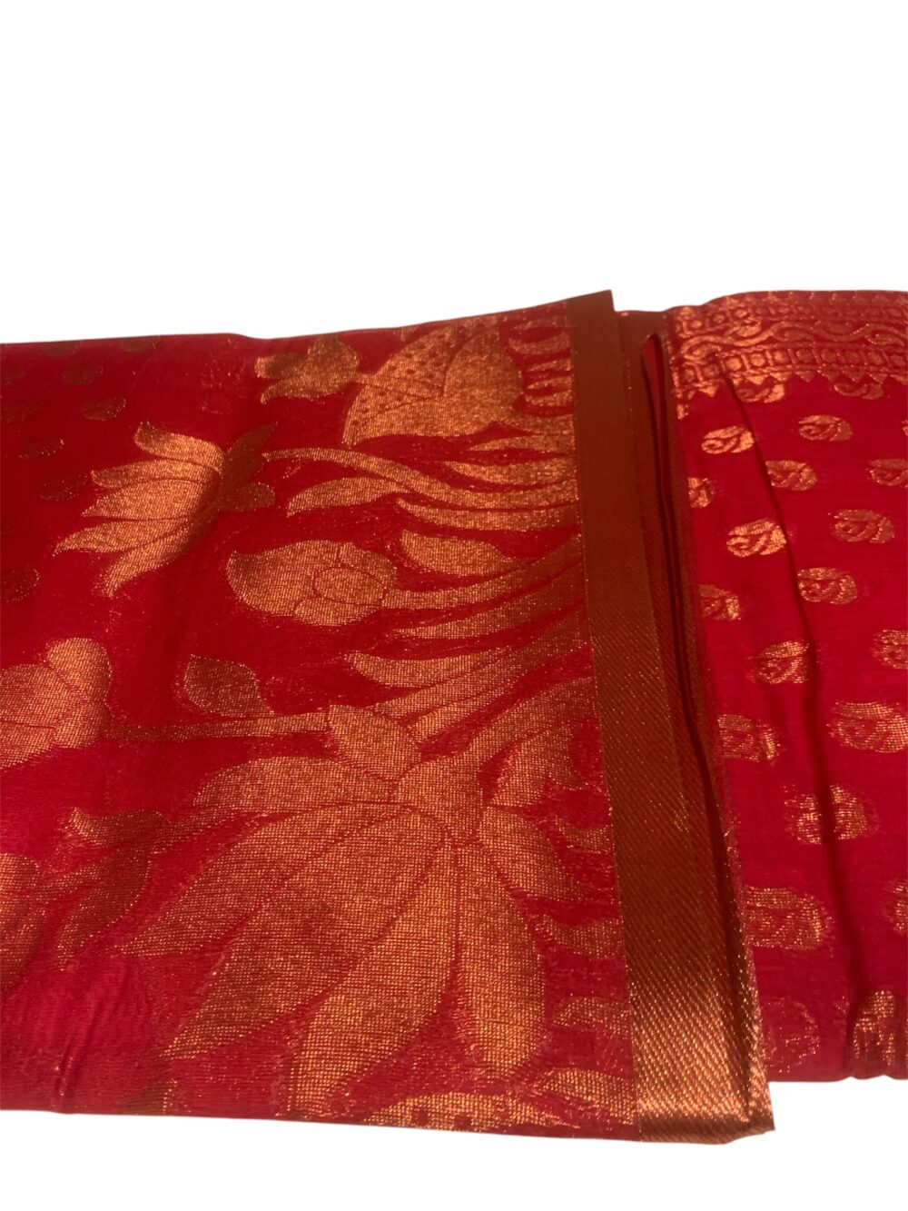 Cotton saree in red with rich copper work - Image 3