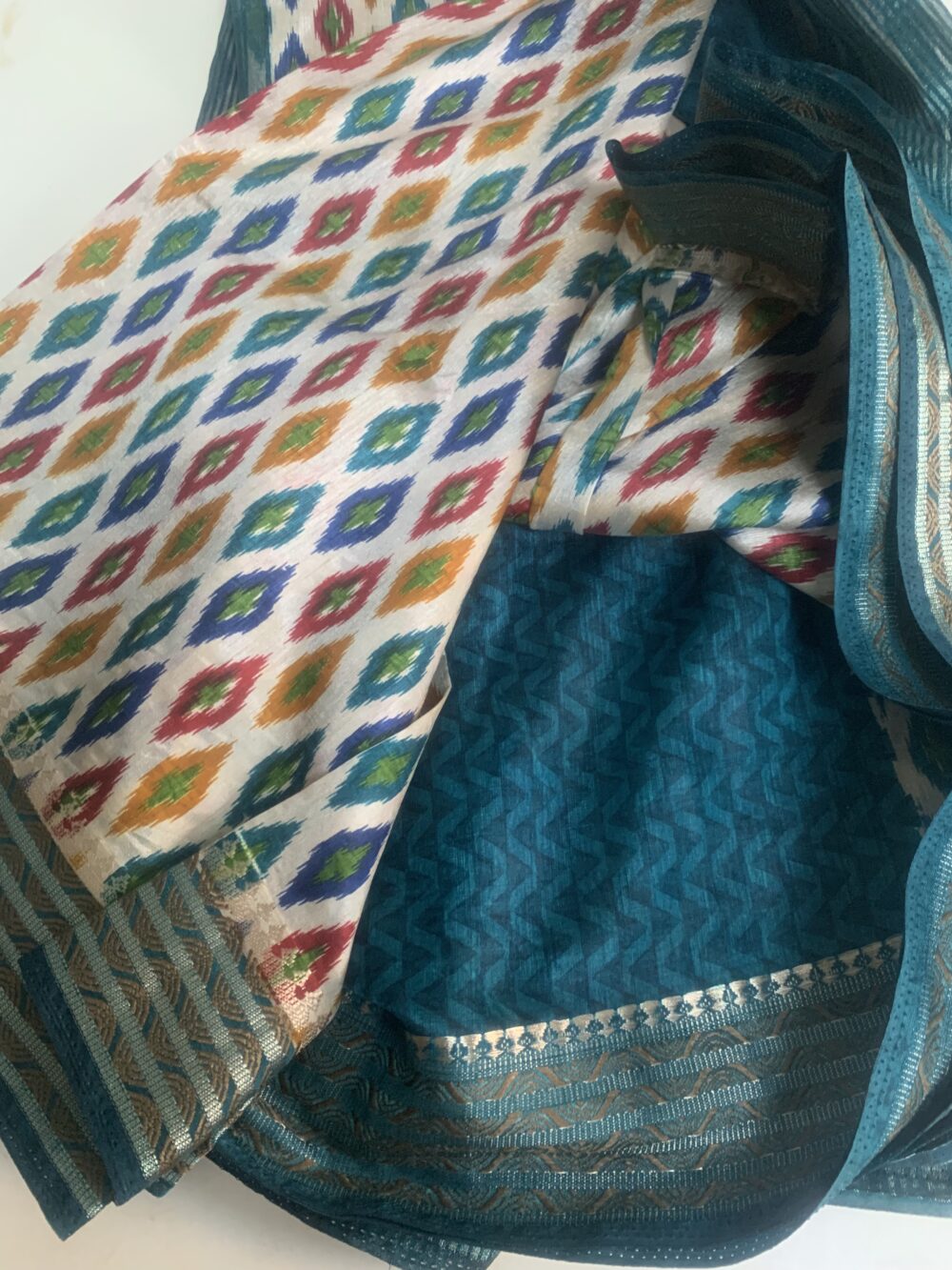 Silk saree with unstitched blouse - Image 3