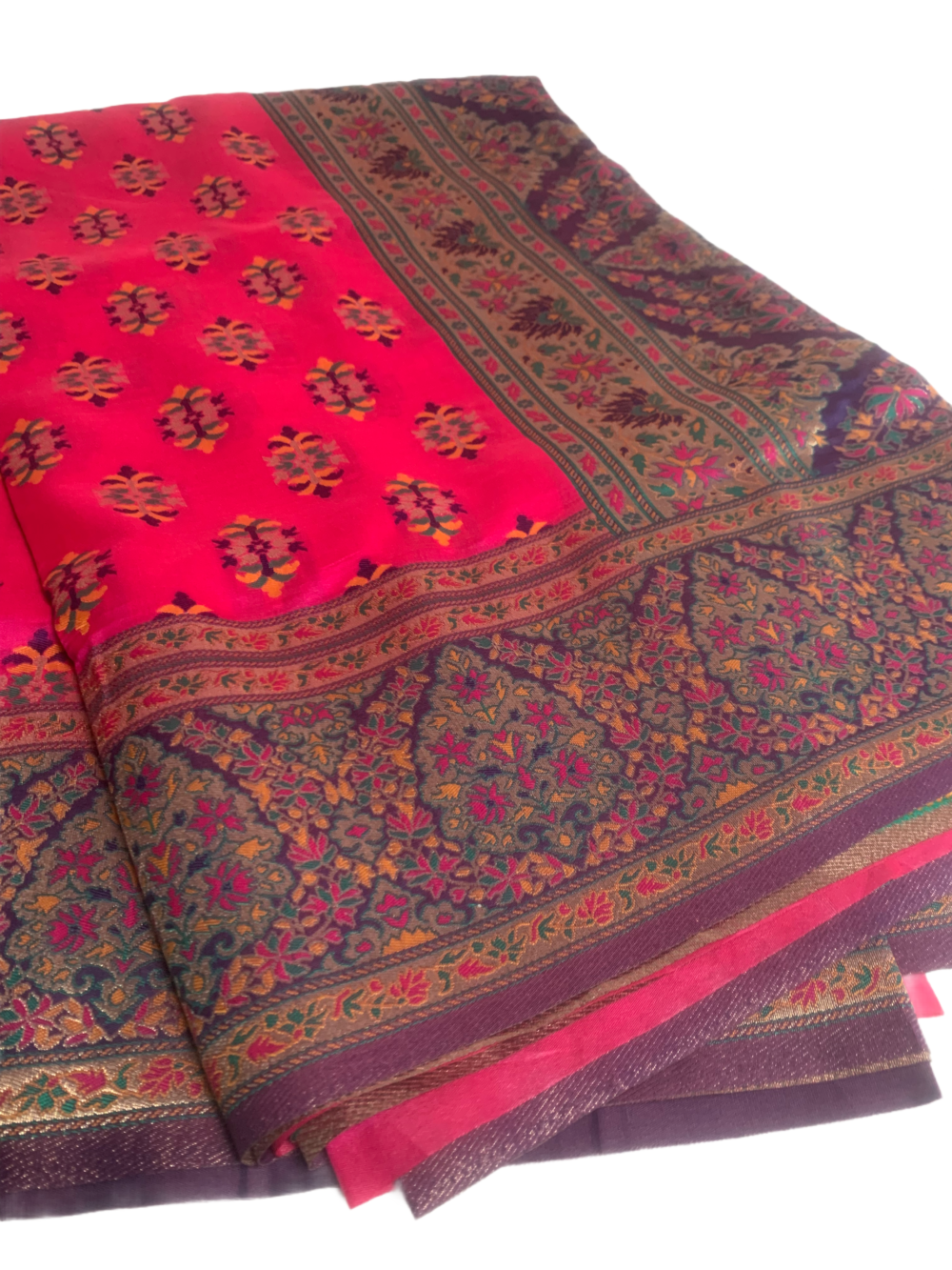 Wedding saree with rich border and blouse piece - Image 2