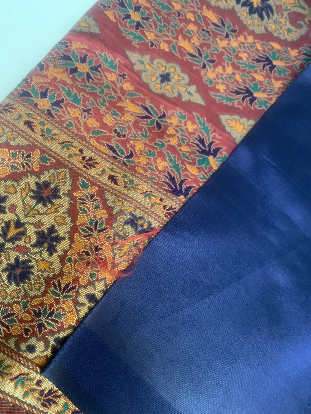 Wedding saree with rich border and blouse piece - Image 3