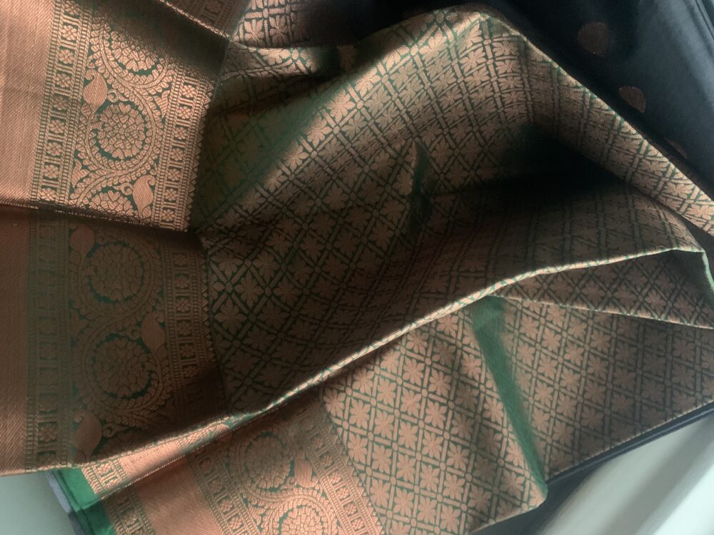 Semi silk saree - Image 4