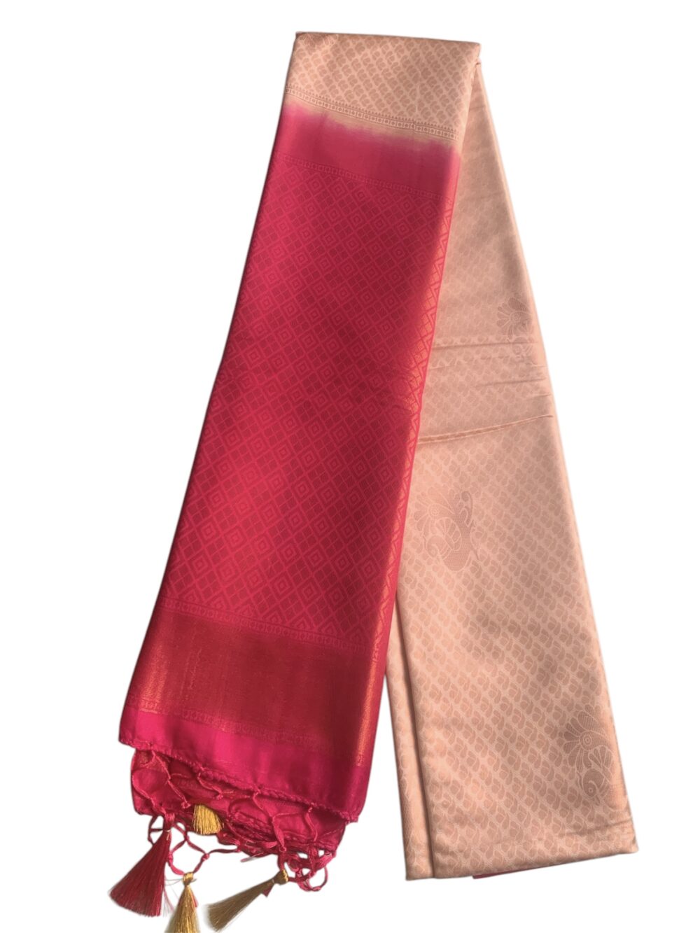 Silk saree with unstitched blouse - Image 3